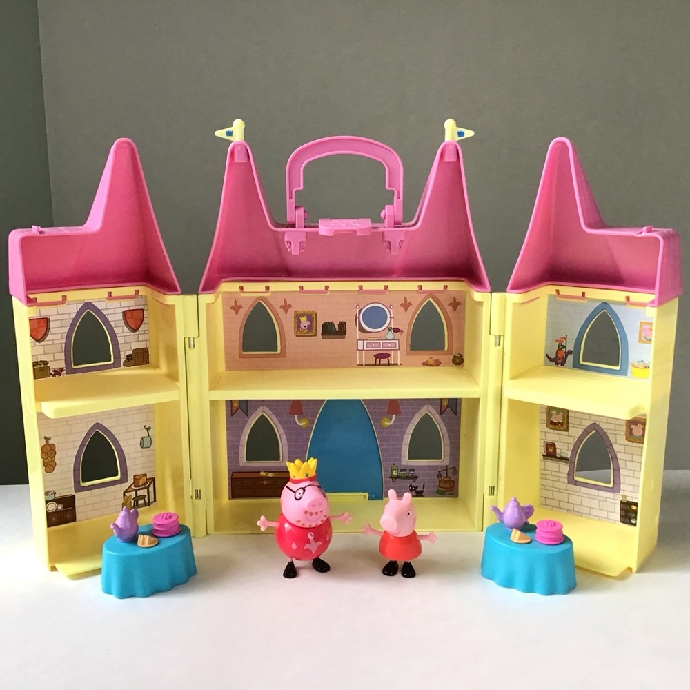 Peppa Pig Princess Castle Folding Dollhouse Playset Figures Tables Vintage 2003 - Picture 2 of 14